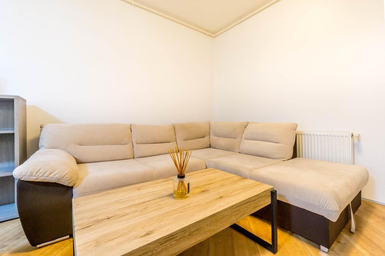 Luxury Pipera Apartamento Voluntari Exterior foto