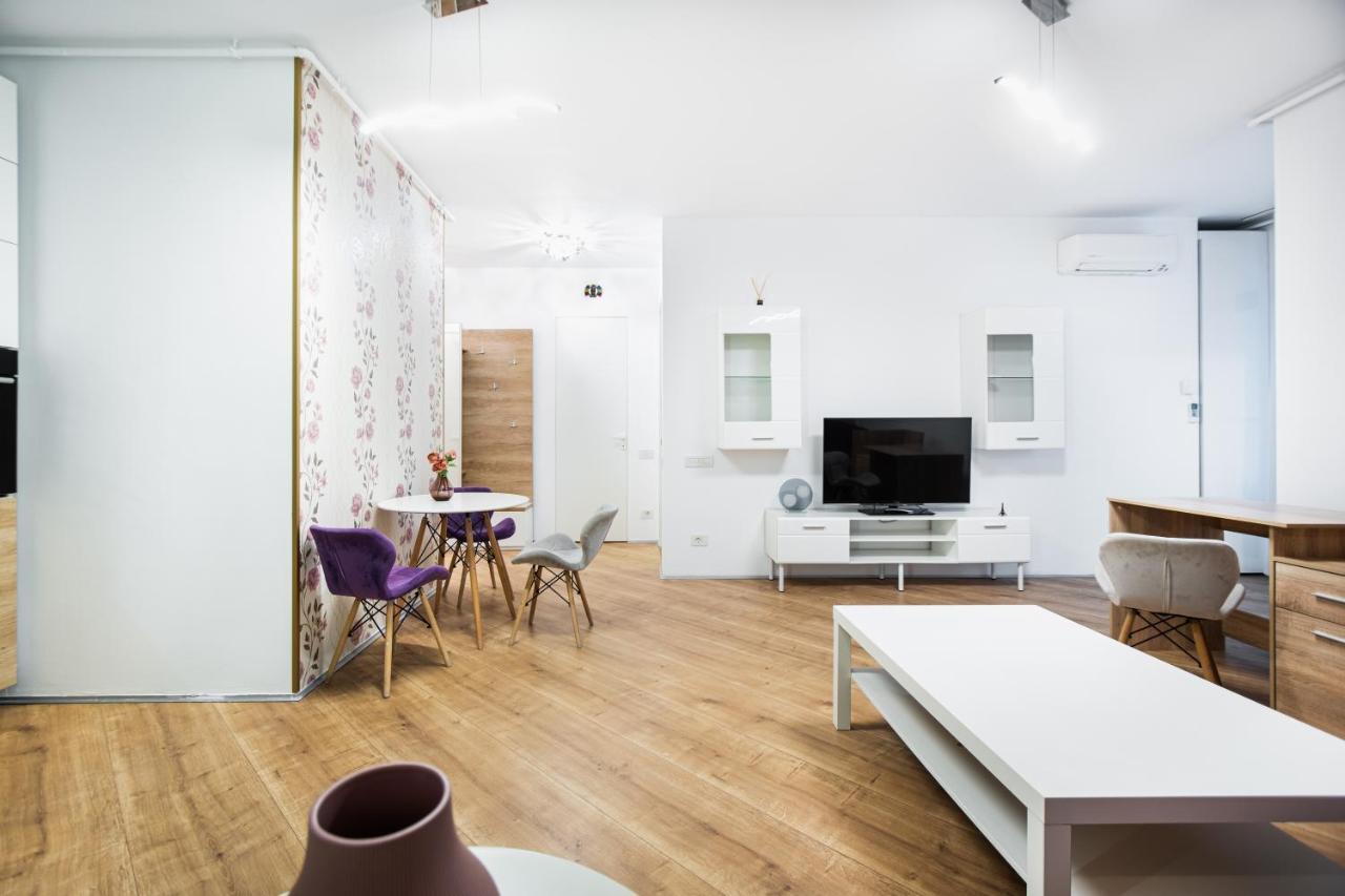 Luxury Pipera Apartamento Voluntari Exterior foto