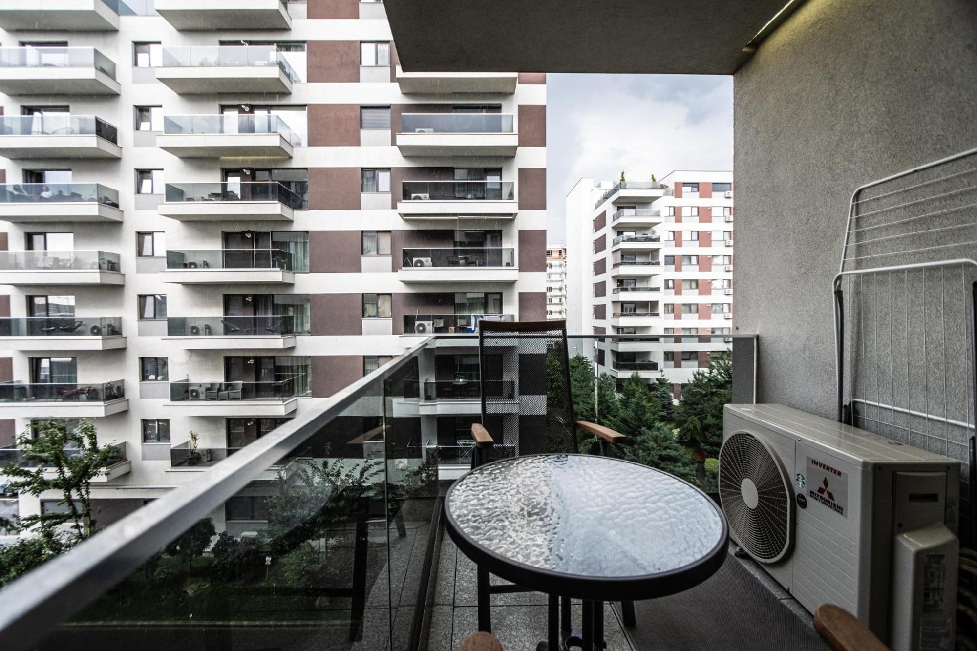 Luxury Pipera Apartamento Voluntari Exterior foto